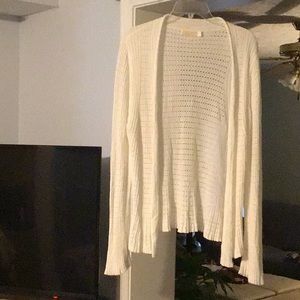 Delicate White Cardigan XL